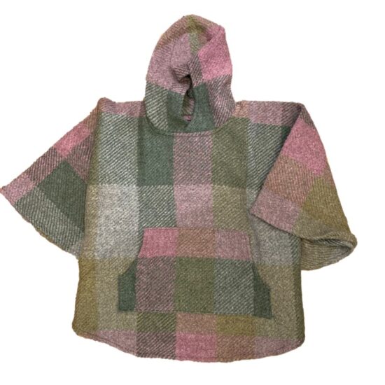 Cappelli Troncarelli Roma - Poncho Irlandese Murticolor by John Branigan-rosa